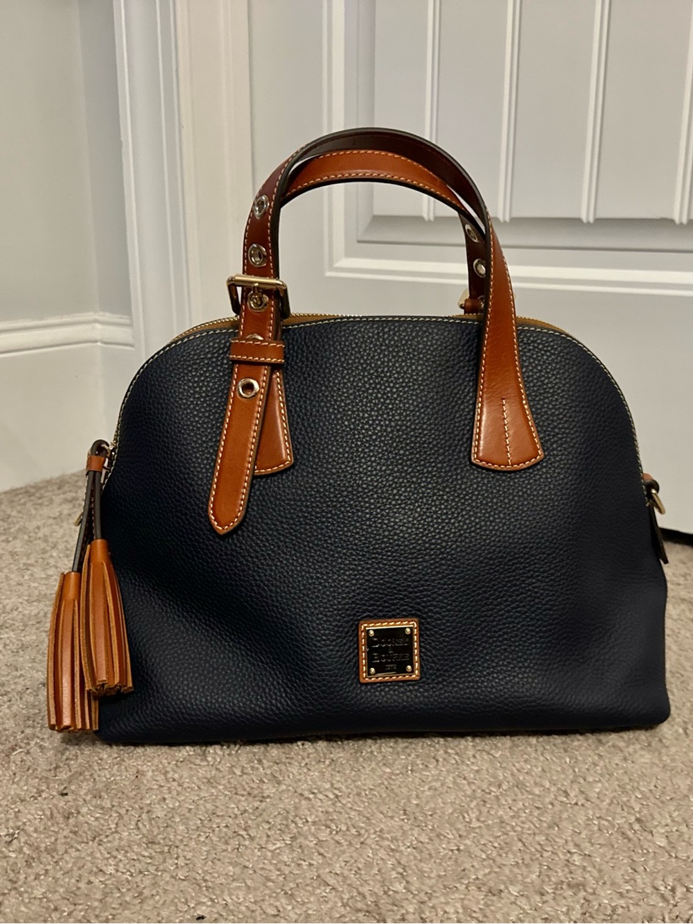 Beautiful Dooney & Bourke navy blue pebbled leather full size satchel bag new